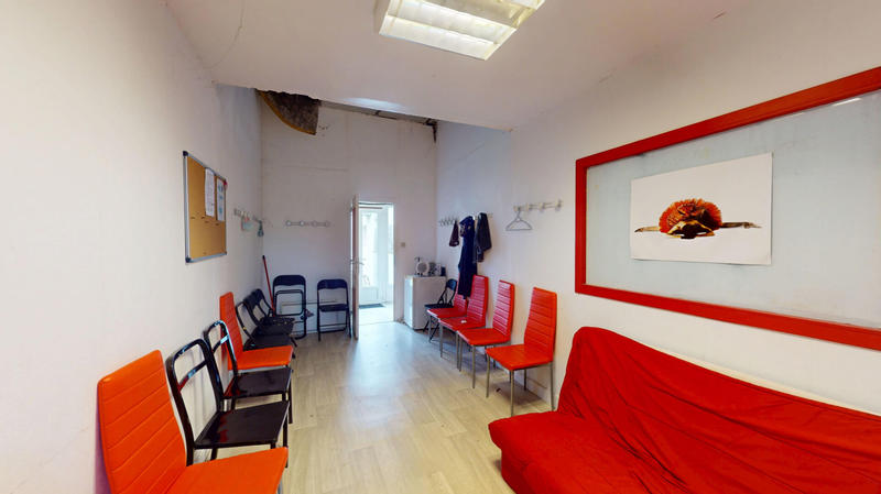 Maison - 400 m² - 6 pièces