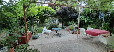 Maison - 140 m² - 6 pièces