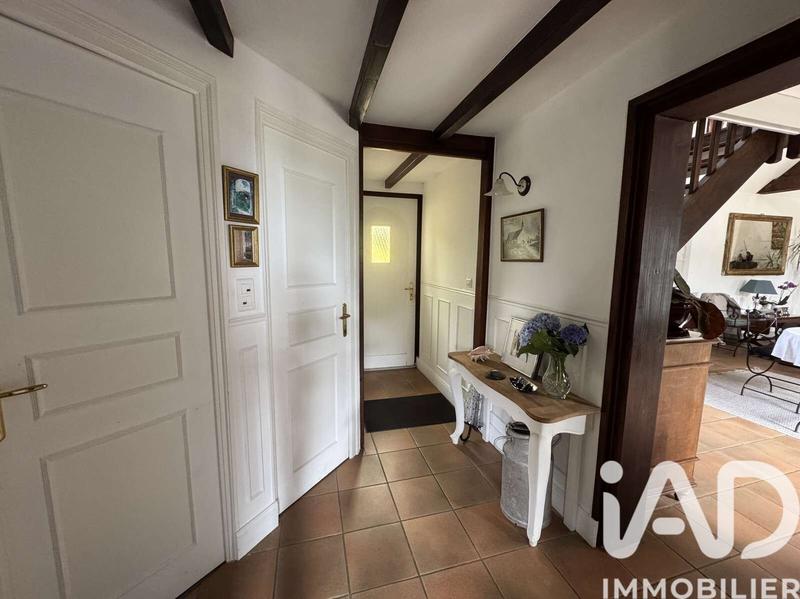 Maison - 128 m² - 7 pièces