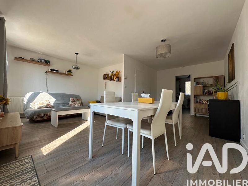 Maison - 94 m² - 4 pièces