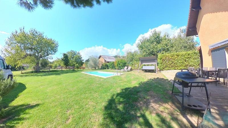 Maison - 120 m² - 4 pièces