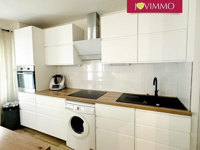 Appartement - 79 m² - 4 pièces