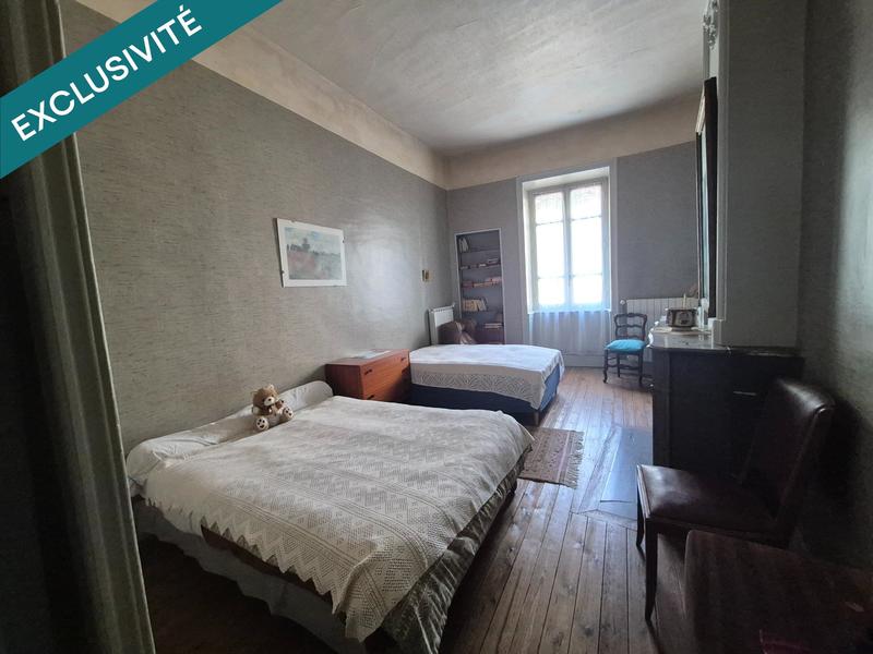 Appartement - 203 m² - 7 pièces