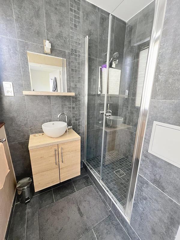 Appartement - 85 m² - 4 pièces