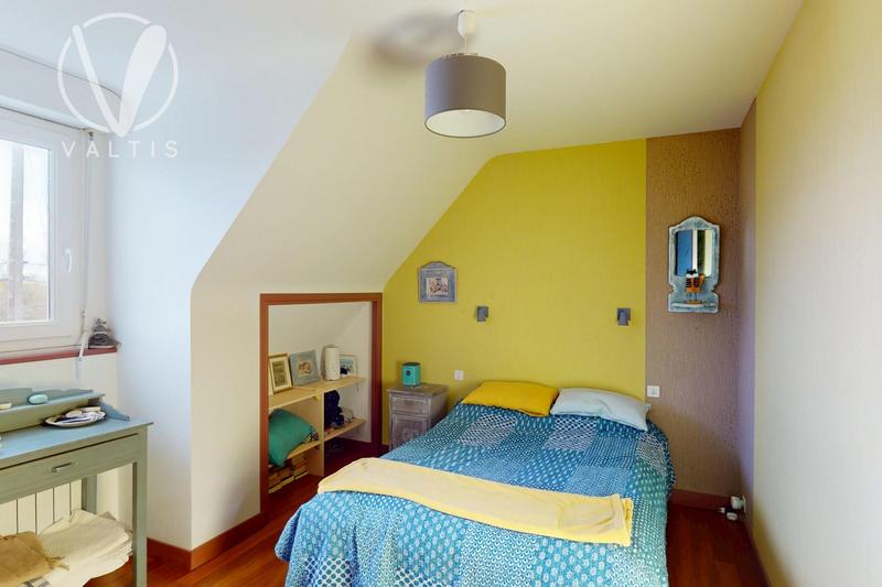 Maison - 196 m² - 8 pièces