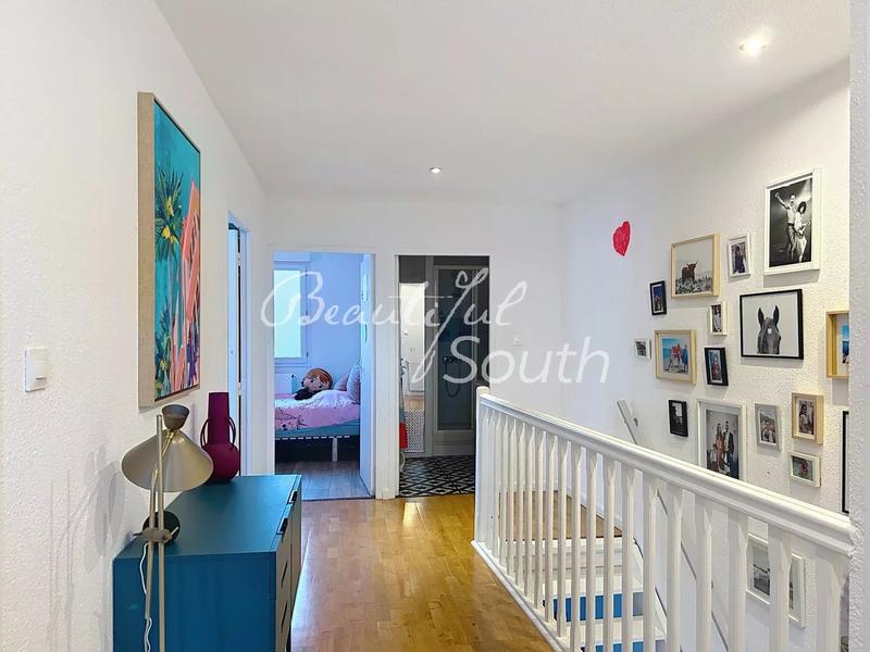 Maison de ville - 203 m² - 7 pièces