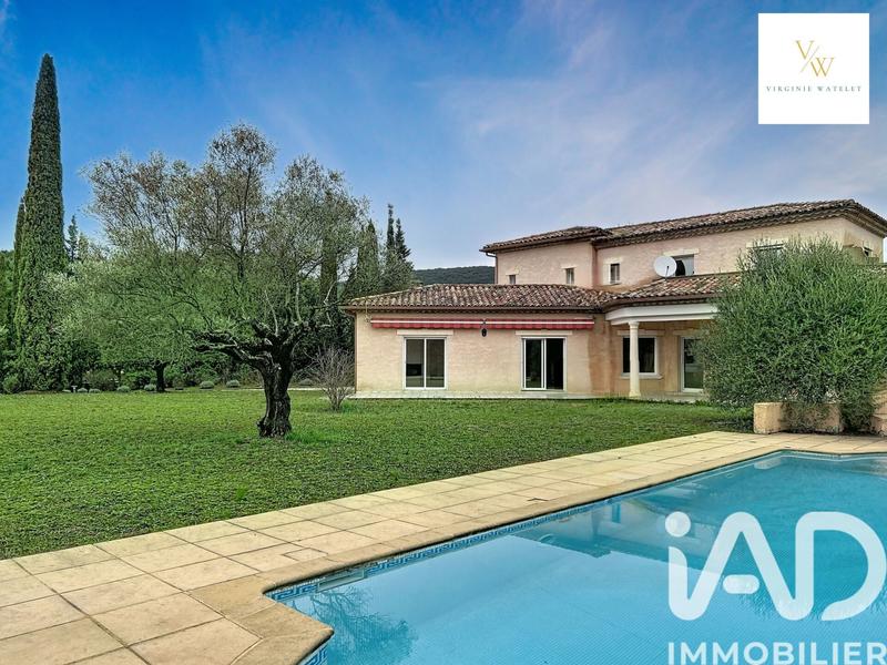 Maison de maîtres - 217 m² - 7 pièces