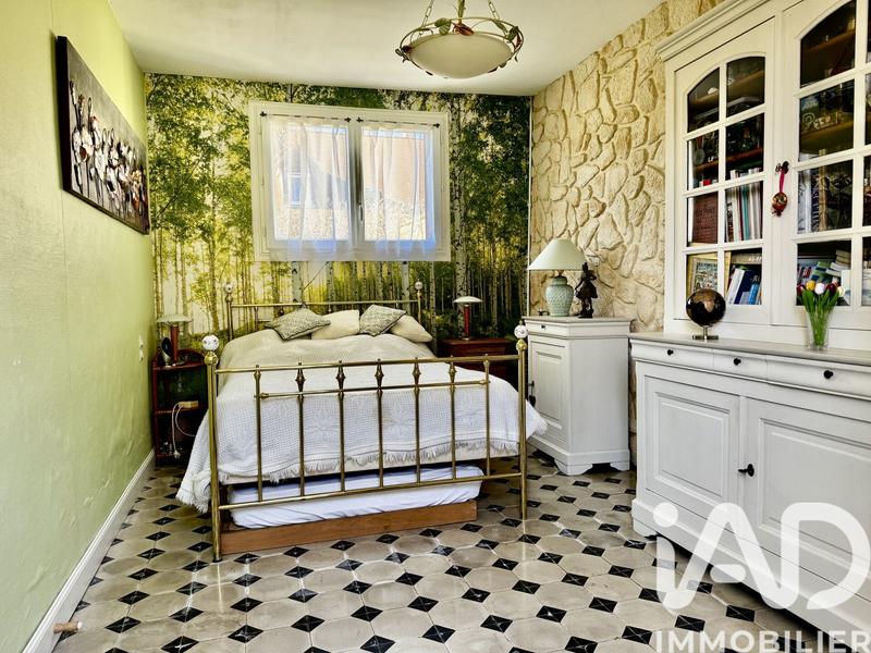 Maison - 143 m² - 7 pièces