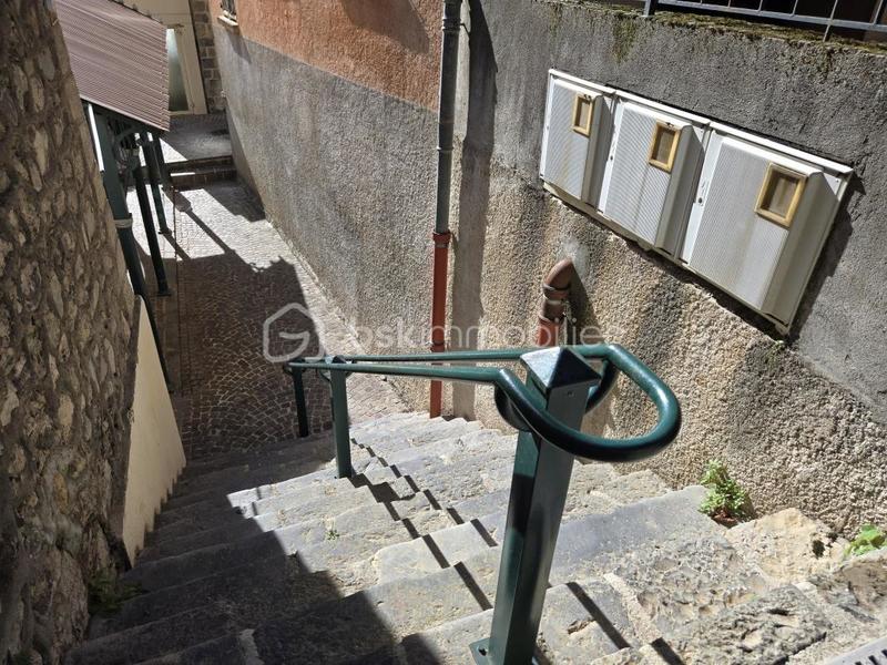 Maison de village - 289 m² - 7 pièces