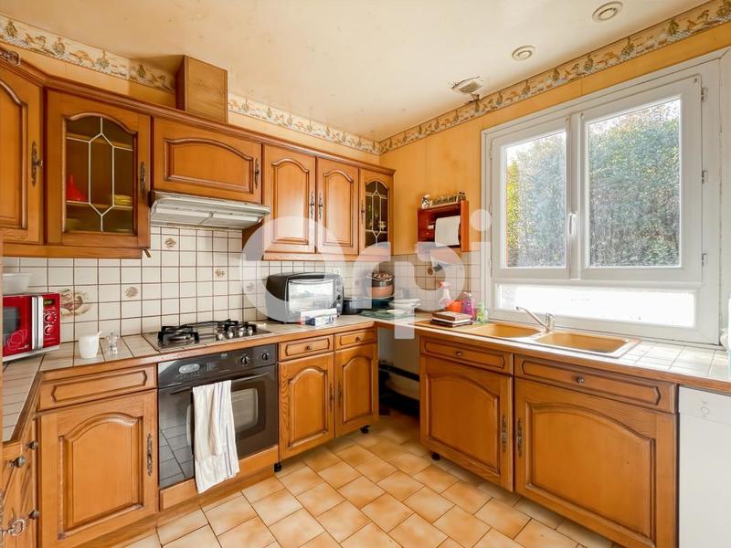 Maison - 98 m² - 5 pièces