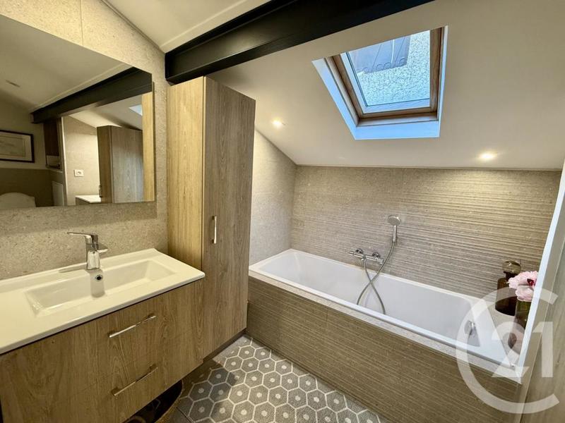 Maison - 154 m² - 5 pièces