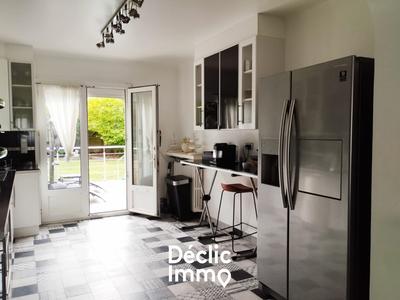 Maison - 135 m² - 6 pièces