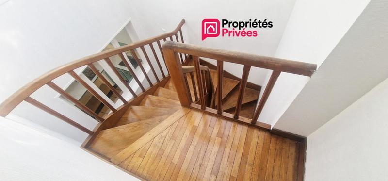 Immeuble - 94 m² - 4 pièces