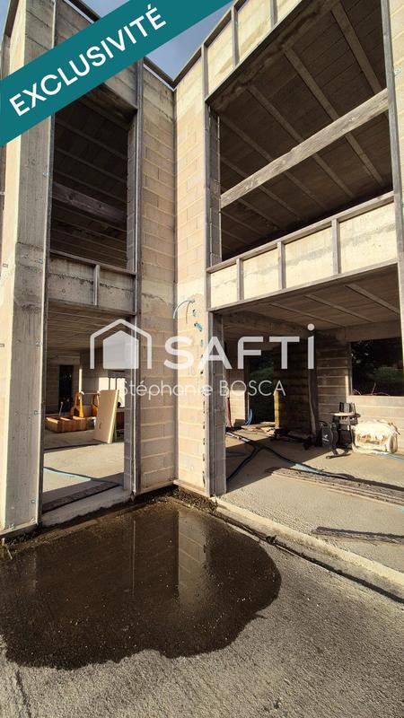 Maison - 220 m² - 6 pièces