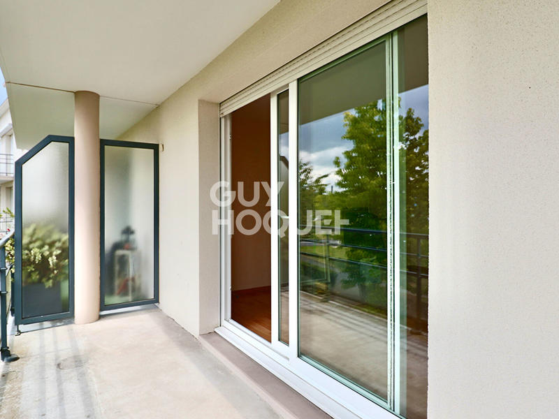 Appartement - 90 m² - 4 pièces