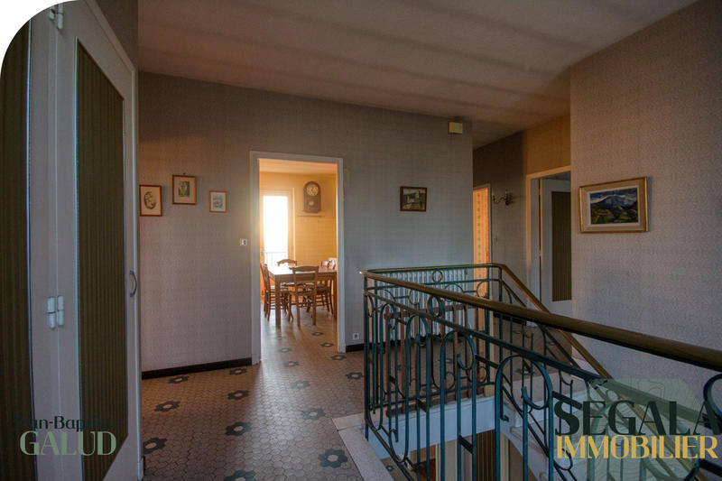 Maison - 120 m² - 4 pièces