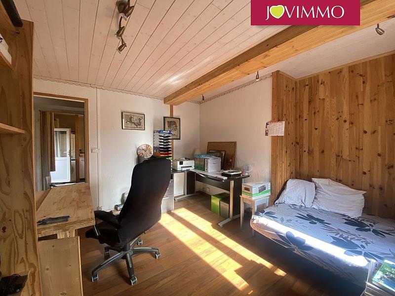 Maison - 335 m² - 16 pièces