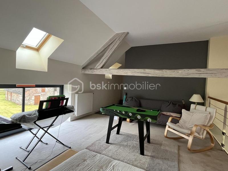 Propriété - 230 m² - 7 pièces