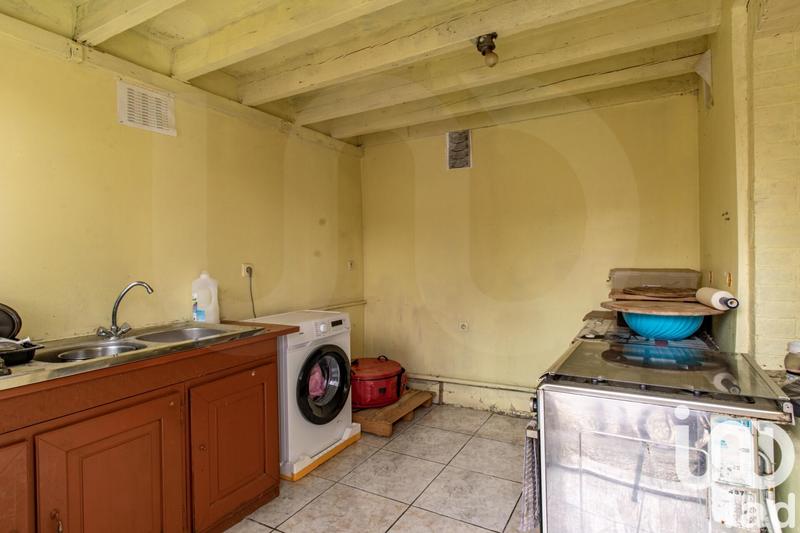 Maison - 330 m² - 15 pièces