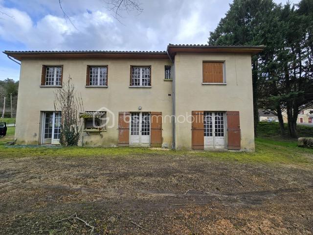 Maison de village - 140 m² - 5 pièces