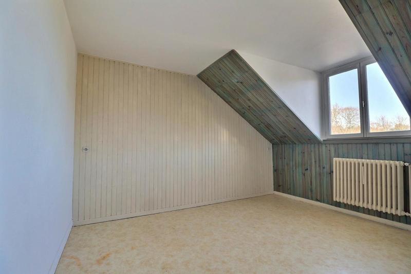 Appartement - 93 m² - 5 pièces