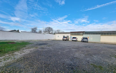 Appartement - 502 m² - 2 pièces