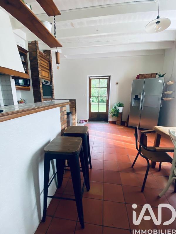 Maison - 181 m² - 8 pièces