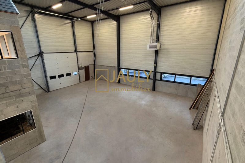 Local commercial - 453 m²