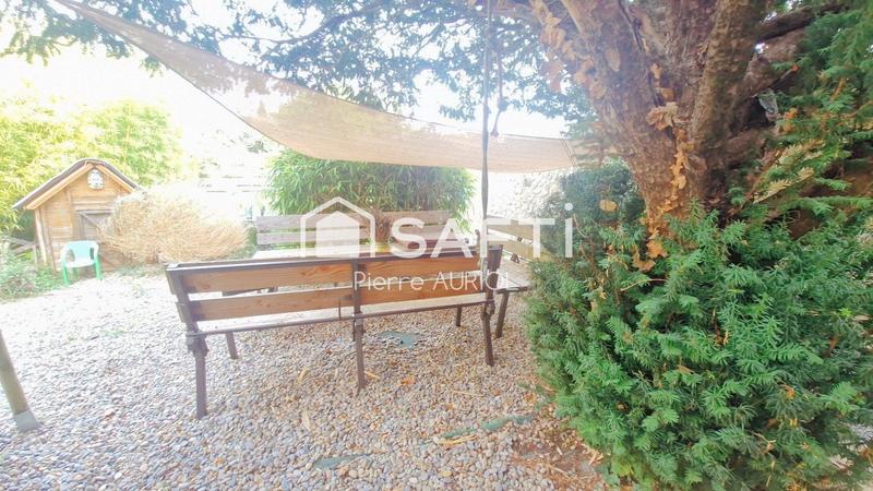 Maison de village - 87 m² - 4 pièces