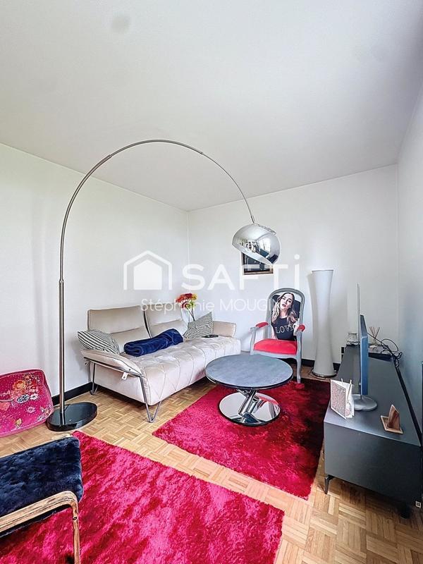 Appartement - 85 m² - 5 pièces