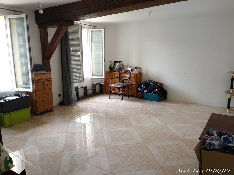 Maison - 220 m² - 7 pièces