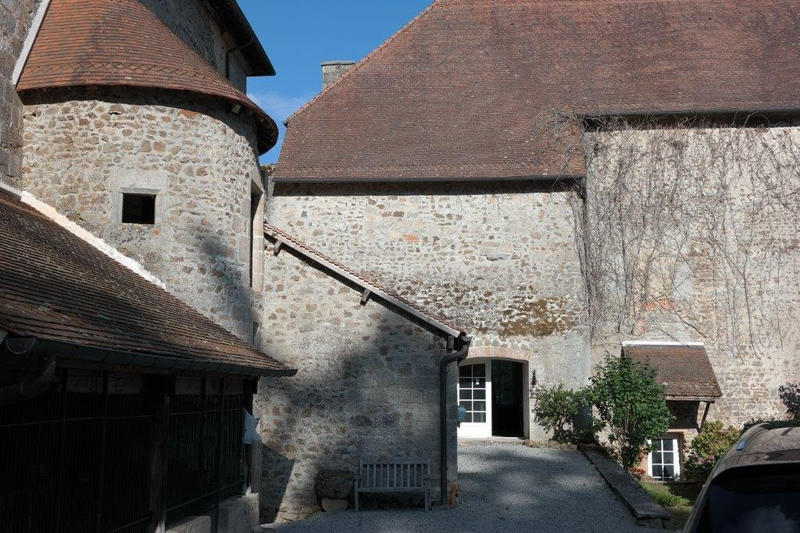 Demeure - 850 m² - 23 pièces