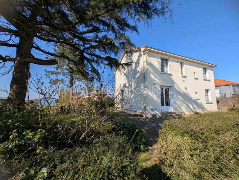 Maison - 120 m² - 7 pièces