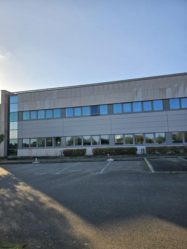 Bureau - 514 m²