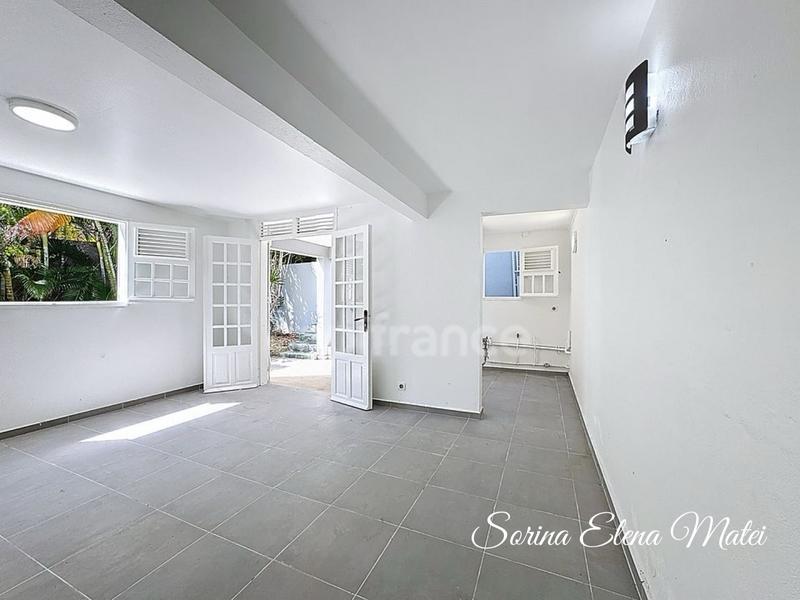 Maison - 123 m² - 7 pièces