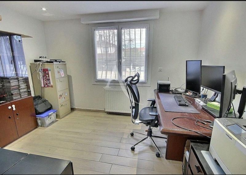 Maison - 192 m² - 7 pièces