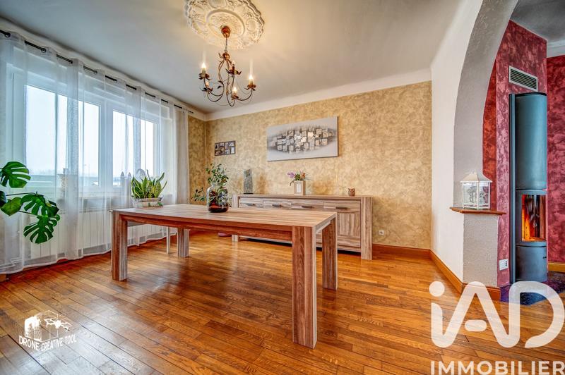 Maison - 146 m² - 8 pièces