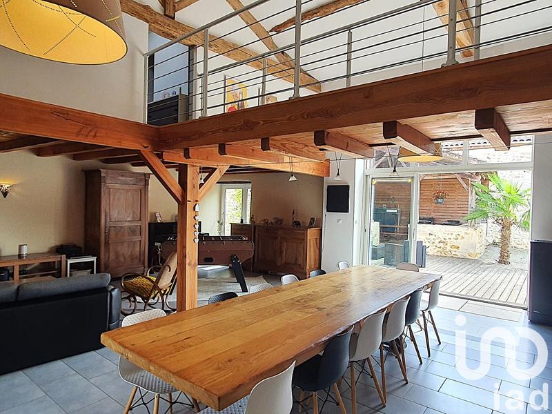 Maison - 192 m² - 6 pièces