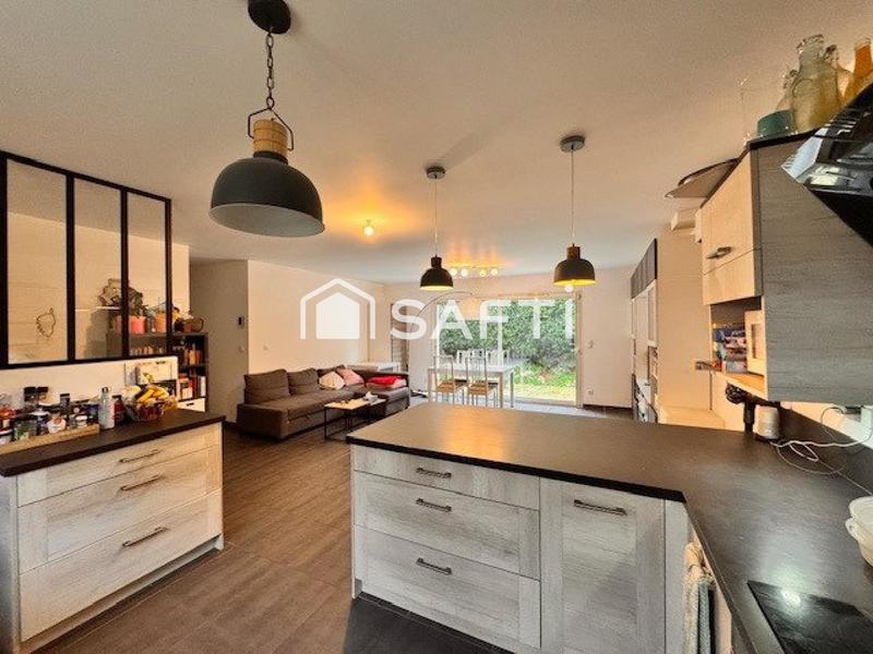 Maison - 90 m² - 4 pièces