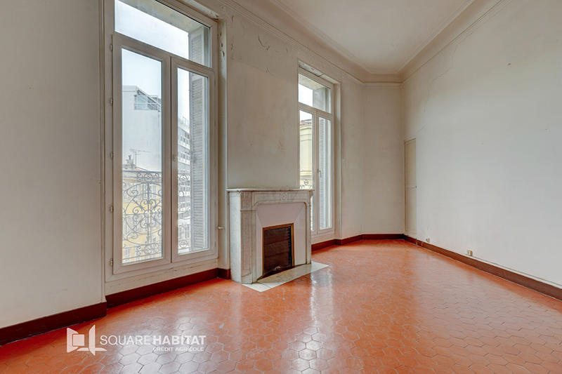 Appartement - 91 m² - 4 pièces