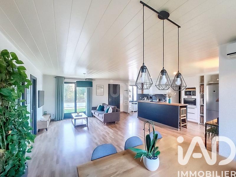 Maison - 100 m² - 4 pièces