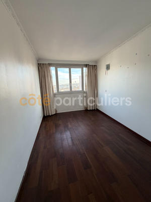 Appartement - 75 m² - 4 pièces