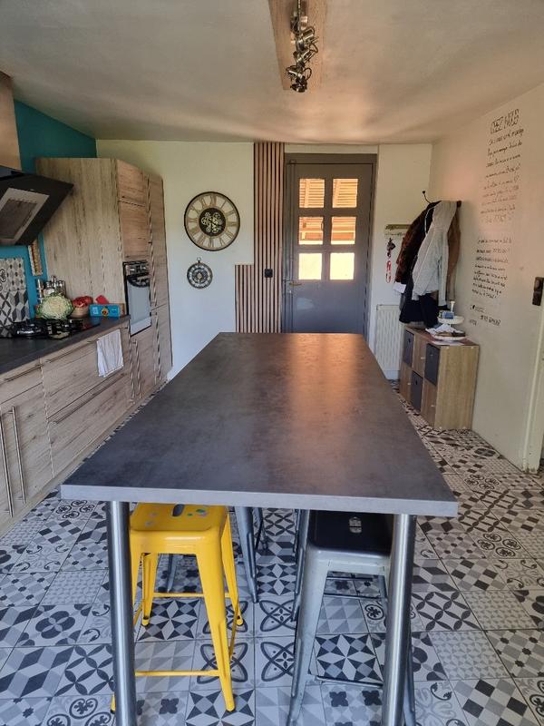 Maison - 137 m² - 6 pièces