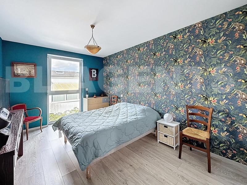 Appartement - 89 m² - 5 pièces