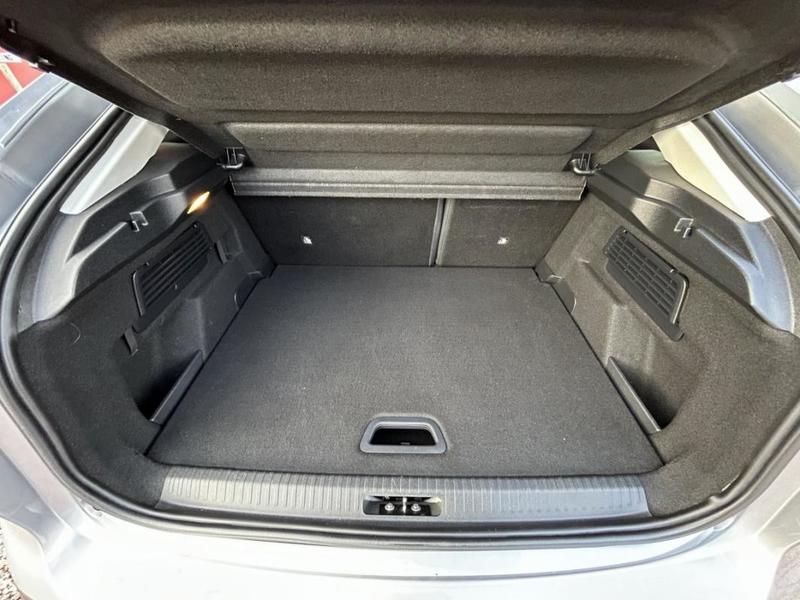 Citroën C4 III PureTech 130 s&amp;S Bvm6 Shine