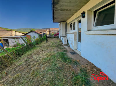 Maison - 94 m² - 5 pièces