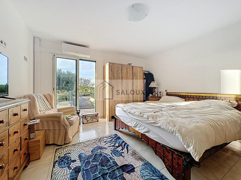 Maison - 164 m² - 4 pièces