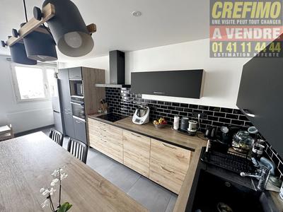 Appartement - 81 m² - 4 pièces