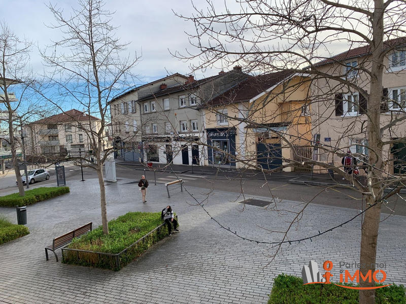 Appartement - 64 m² - 4 pièces