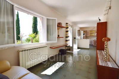 Villa - 226 m² - 6 pièces